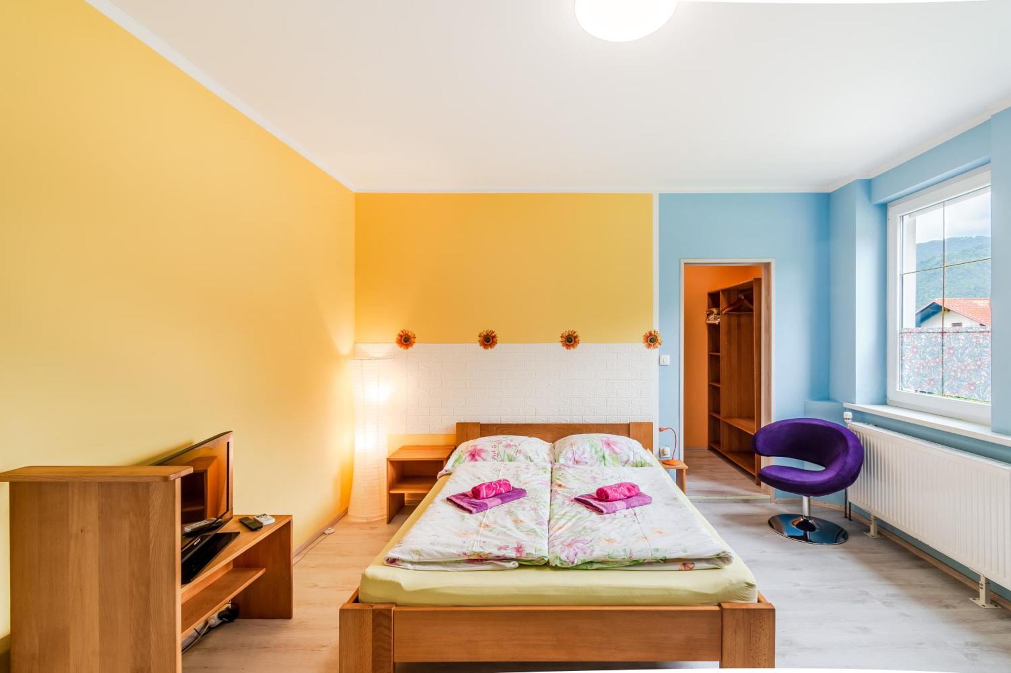 Apartments Orhideja Толмин Екстериор снимка