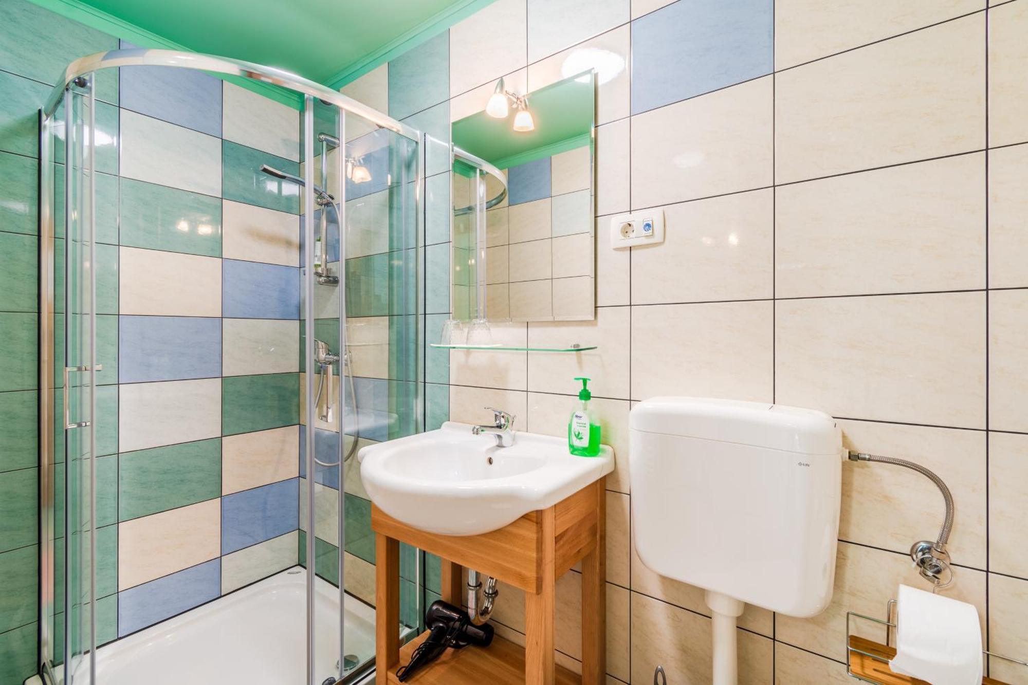 Apartments Orhideja Толмин Екстериор снимка